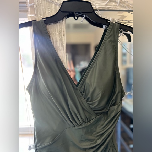 POPILUSH Shapewear Swimsuit Deep-V Neck One-Piece - MWT - Picture 9 of 10